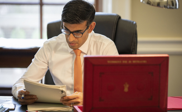 Government to pay up to 80% of wages to stop job losses